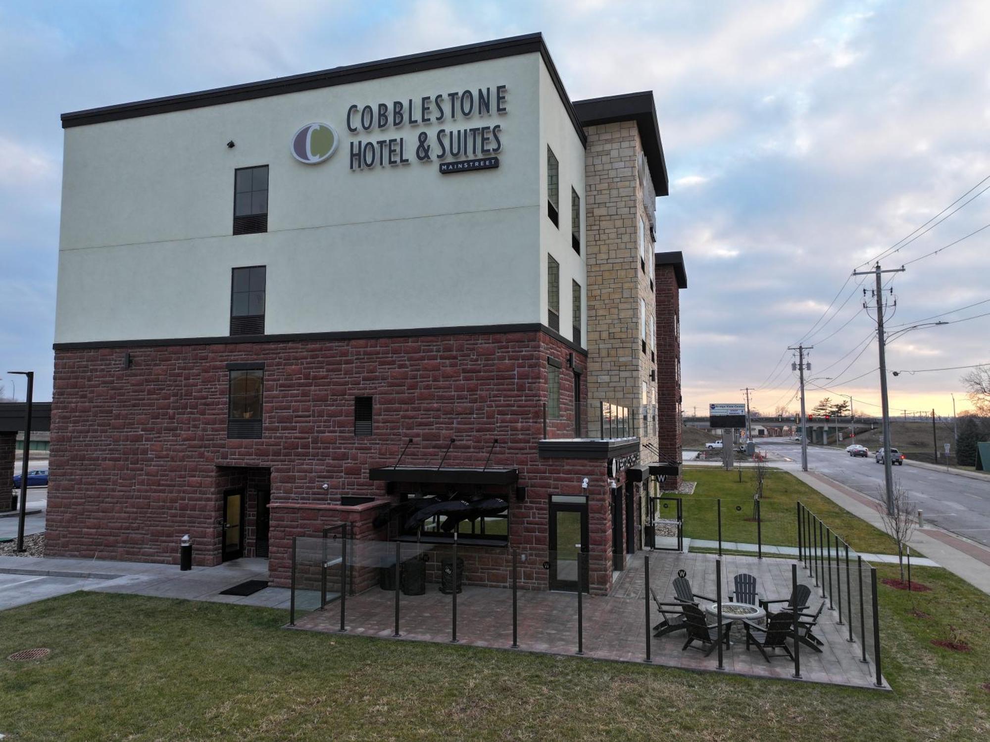 Cobblestone Hotel & Suites - Ottumwa Eksteriør bilde