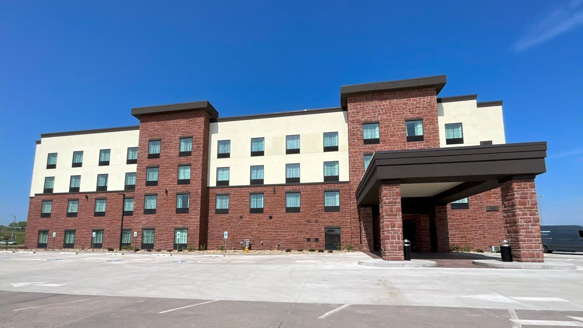 Cobblestone Hotel & Suites - Ottumwa Eksteriør bilde